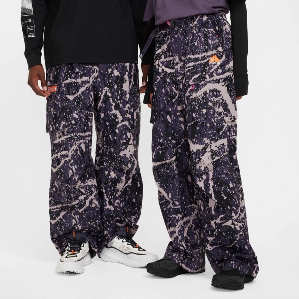 🥷🏿🥷🏿🥷🏿 Nike ACG Chena Vortex Storm-Fit Pant's
Purple Unisex Size S